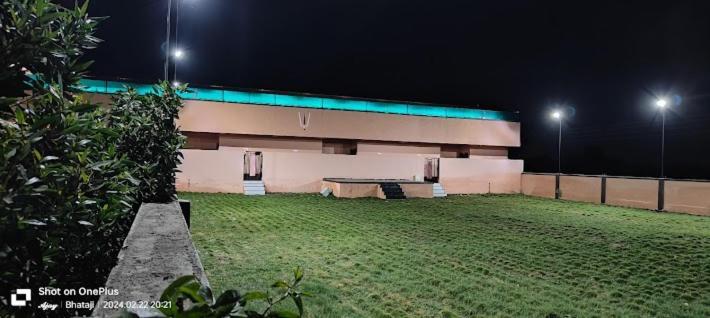 Hotel Vaishnavi Bhadji ภายนอก รูปภาพ